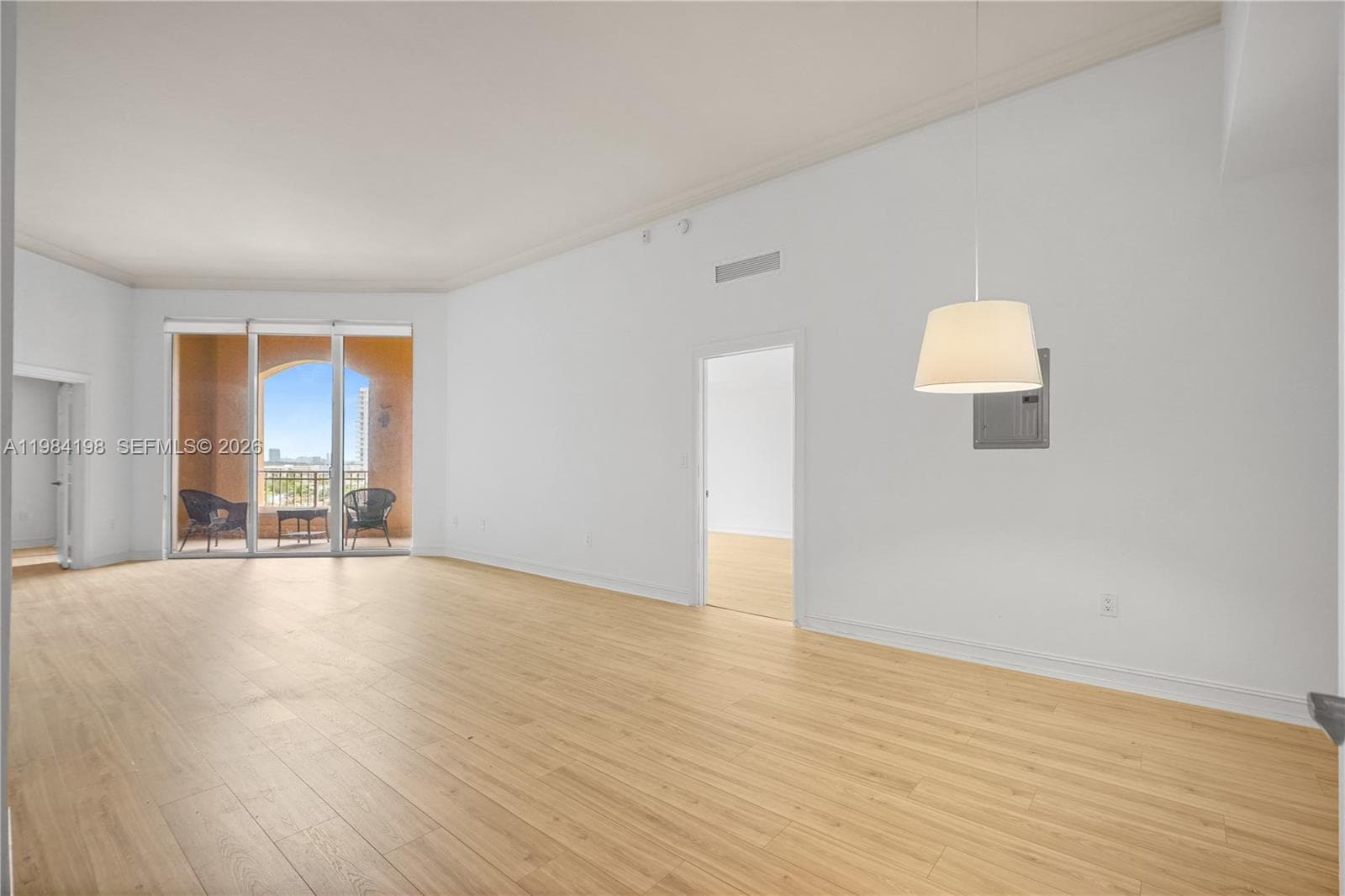 3001 NE 185th St 716 photo 6