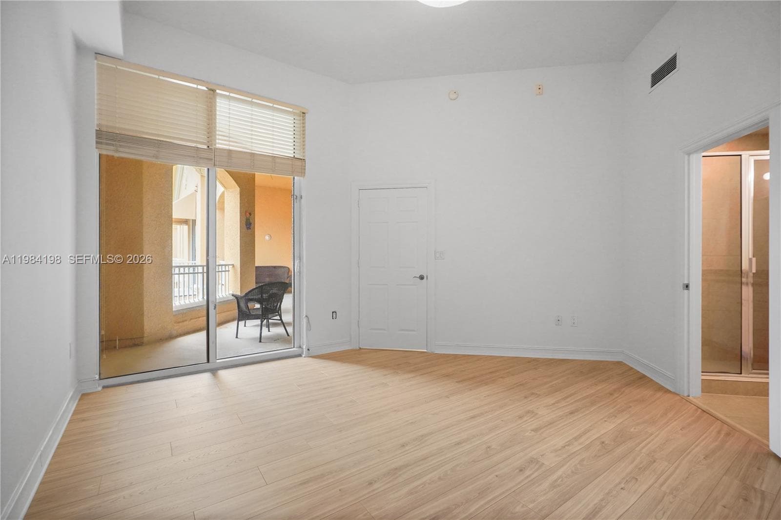 3001 NE 185th St 716 photo 13