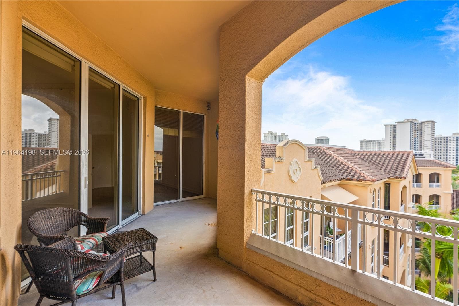 3001 185th St 716 photo 22