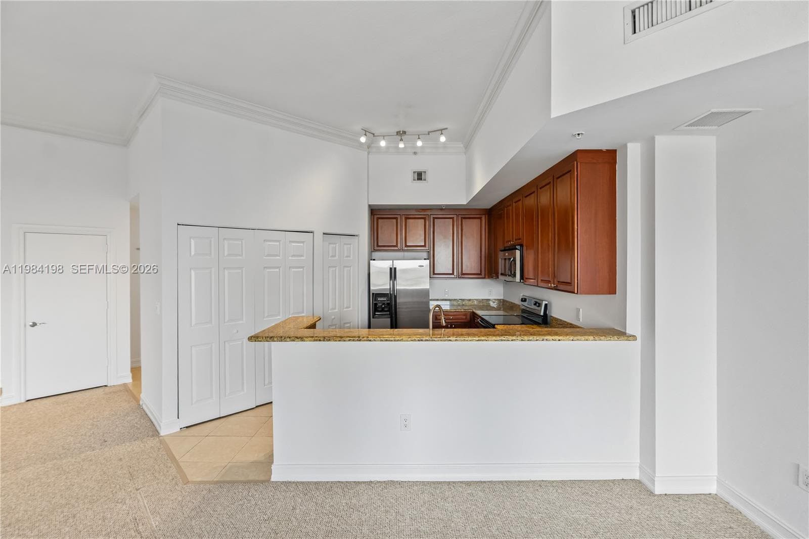 3001 185th St 716 photo 7