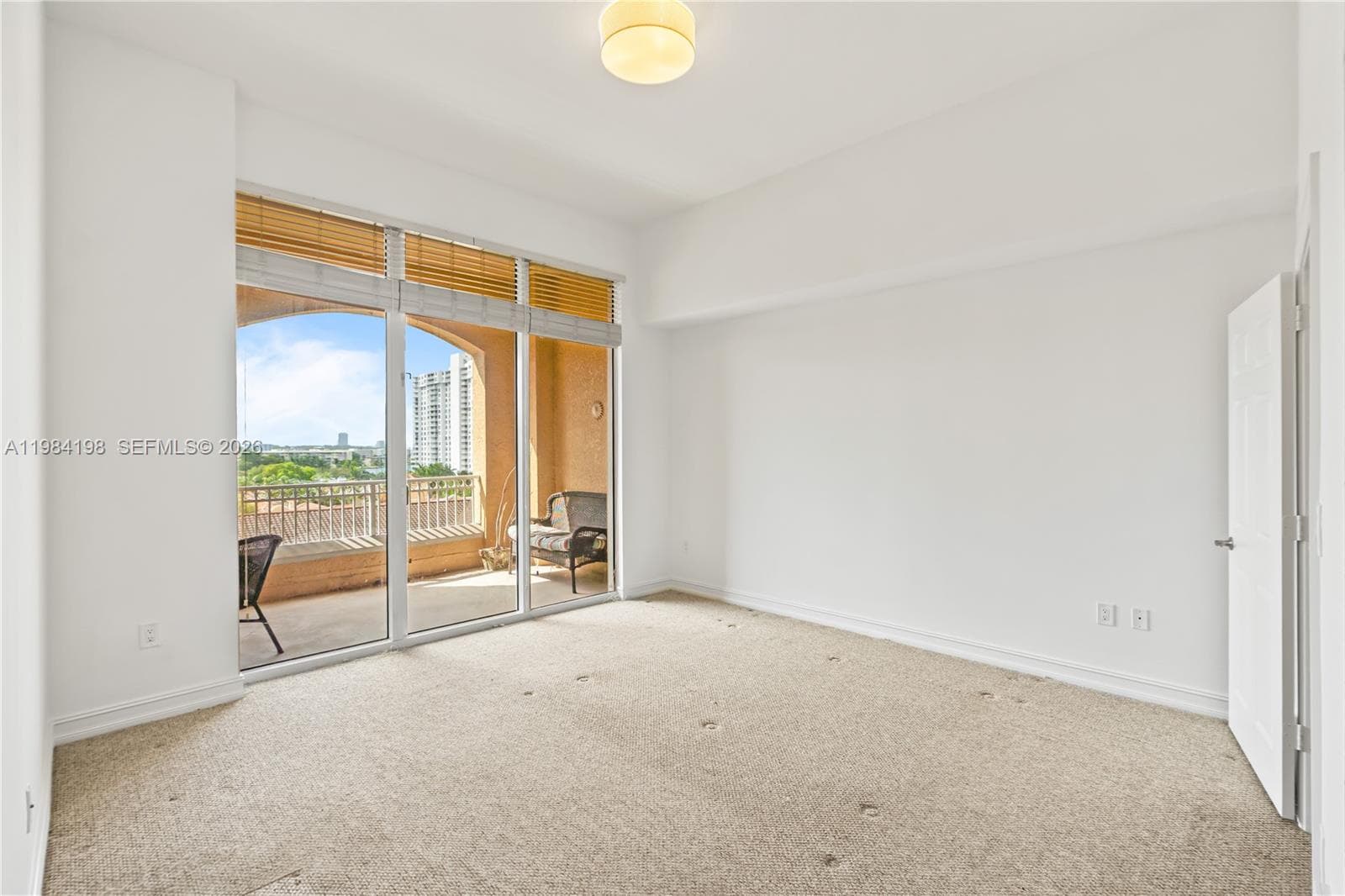 3001 185th St 716 photo 11