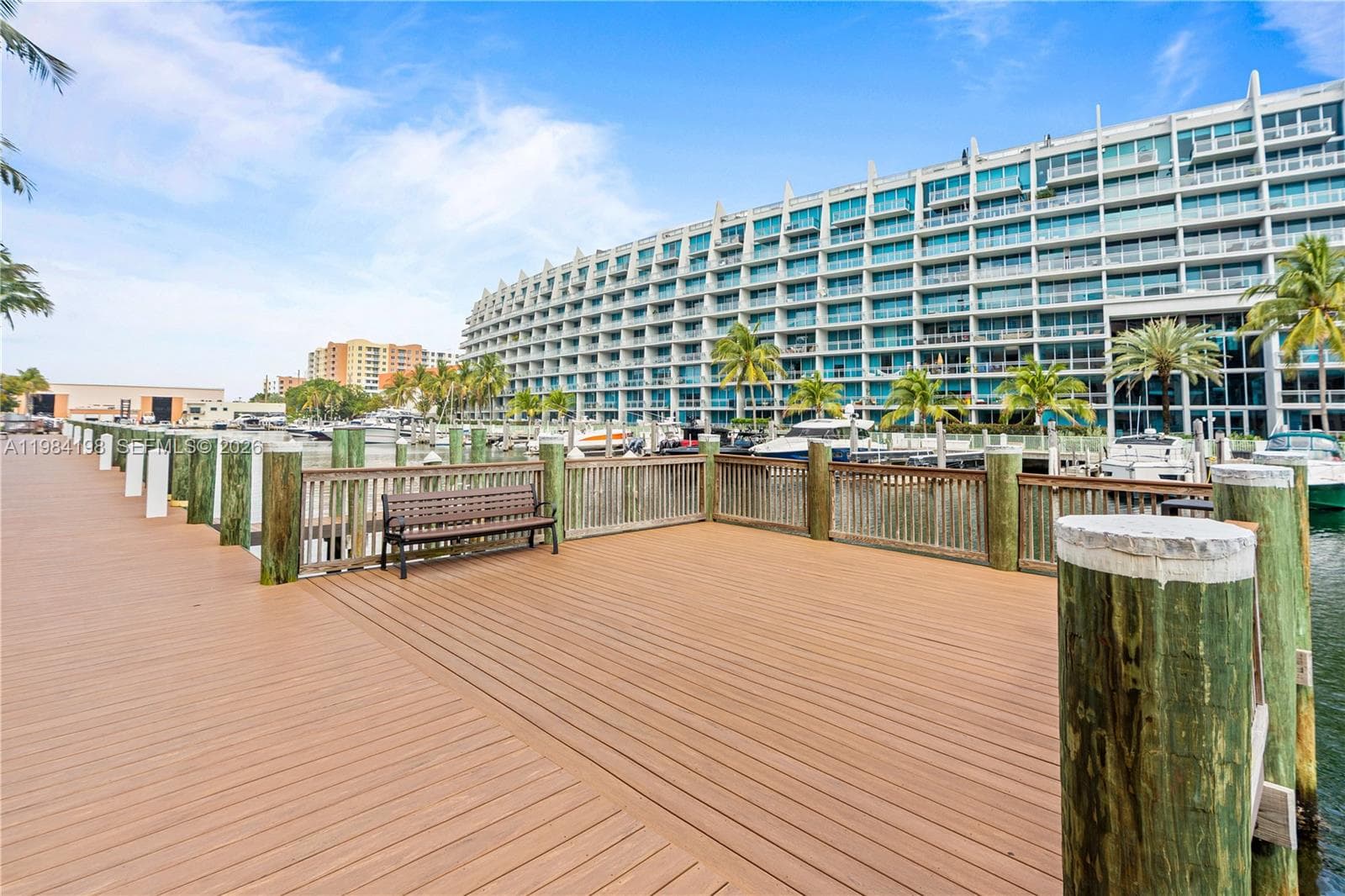 3001 185th St 716 photo 4