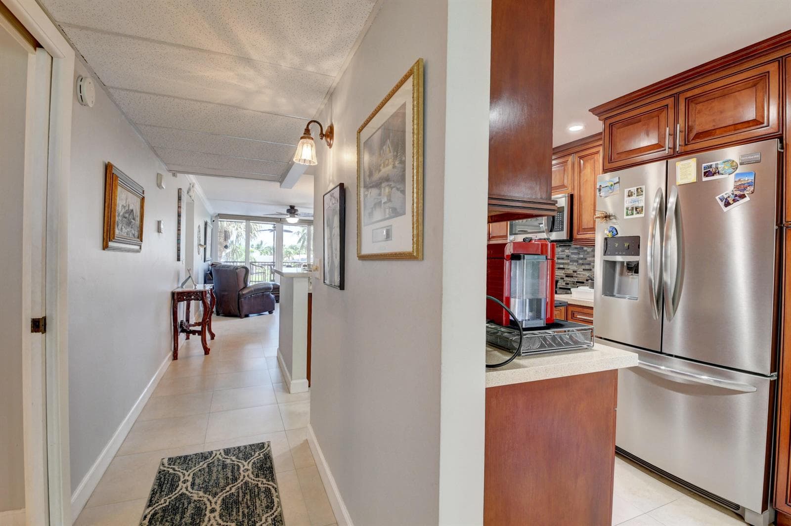 19 Royal Palm Way 205 photo 3