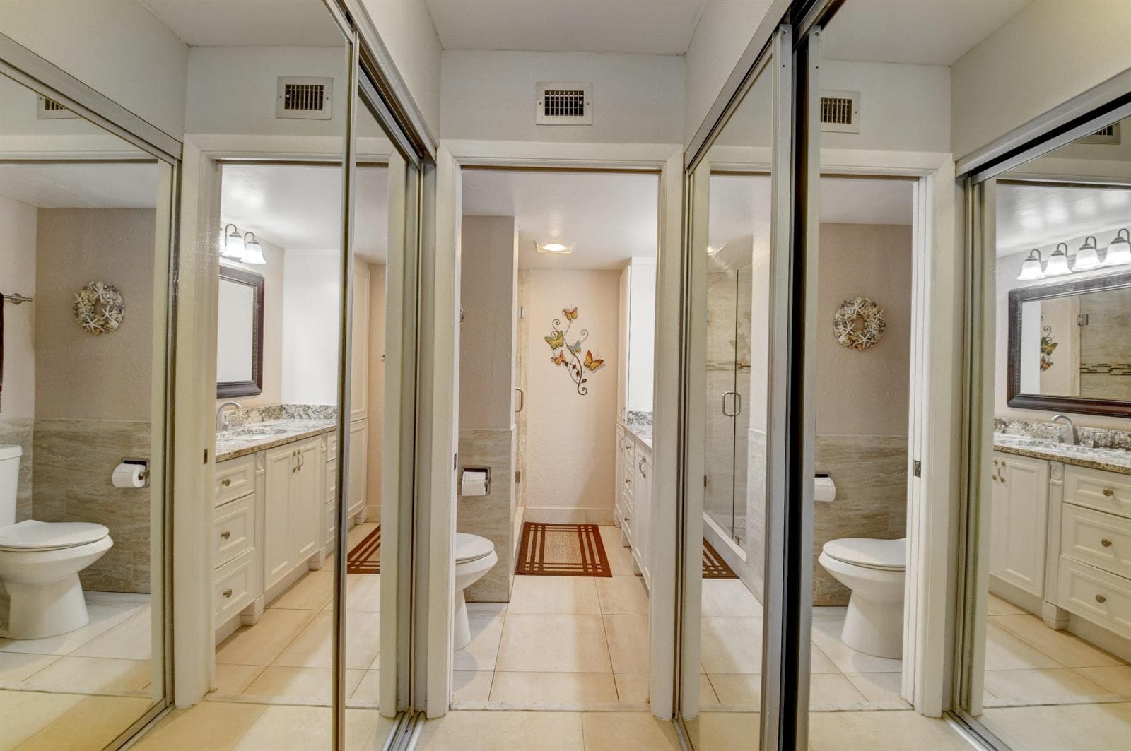 19 Royal Palm Way 205 photo 20