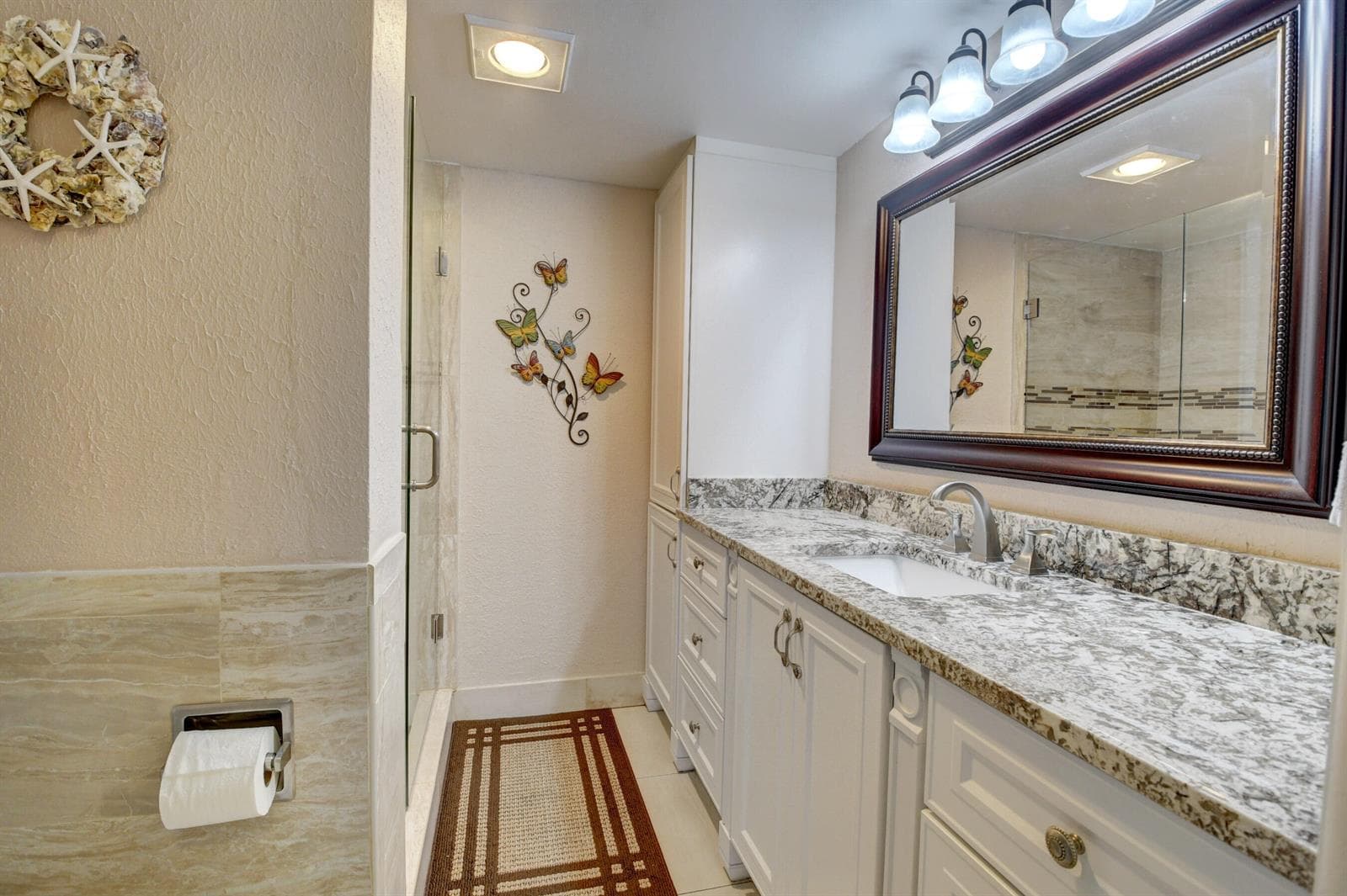 19 Royal Palm Way 205 photo 21