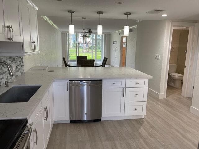 2731 NE 14th St Causeway NE 103 photo 17