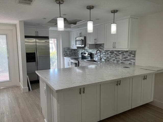 2731 NE 14th St Causeway NE 103 photo 18