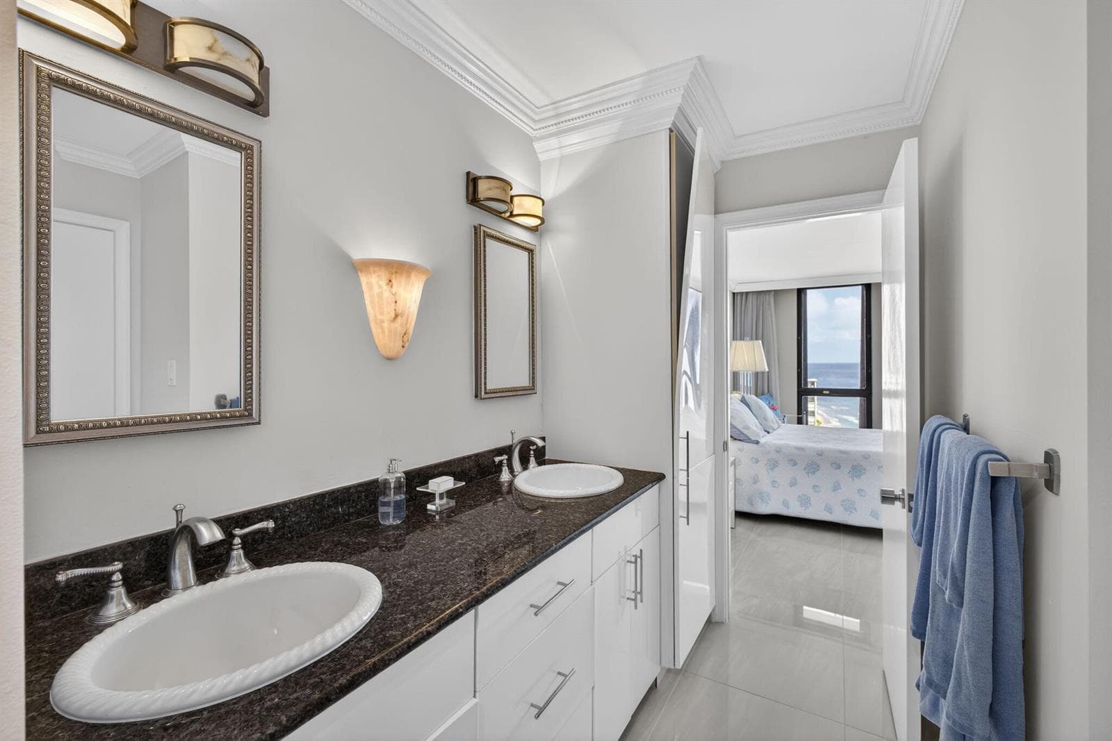 5380 N Ocean Drive 12e photo 22