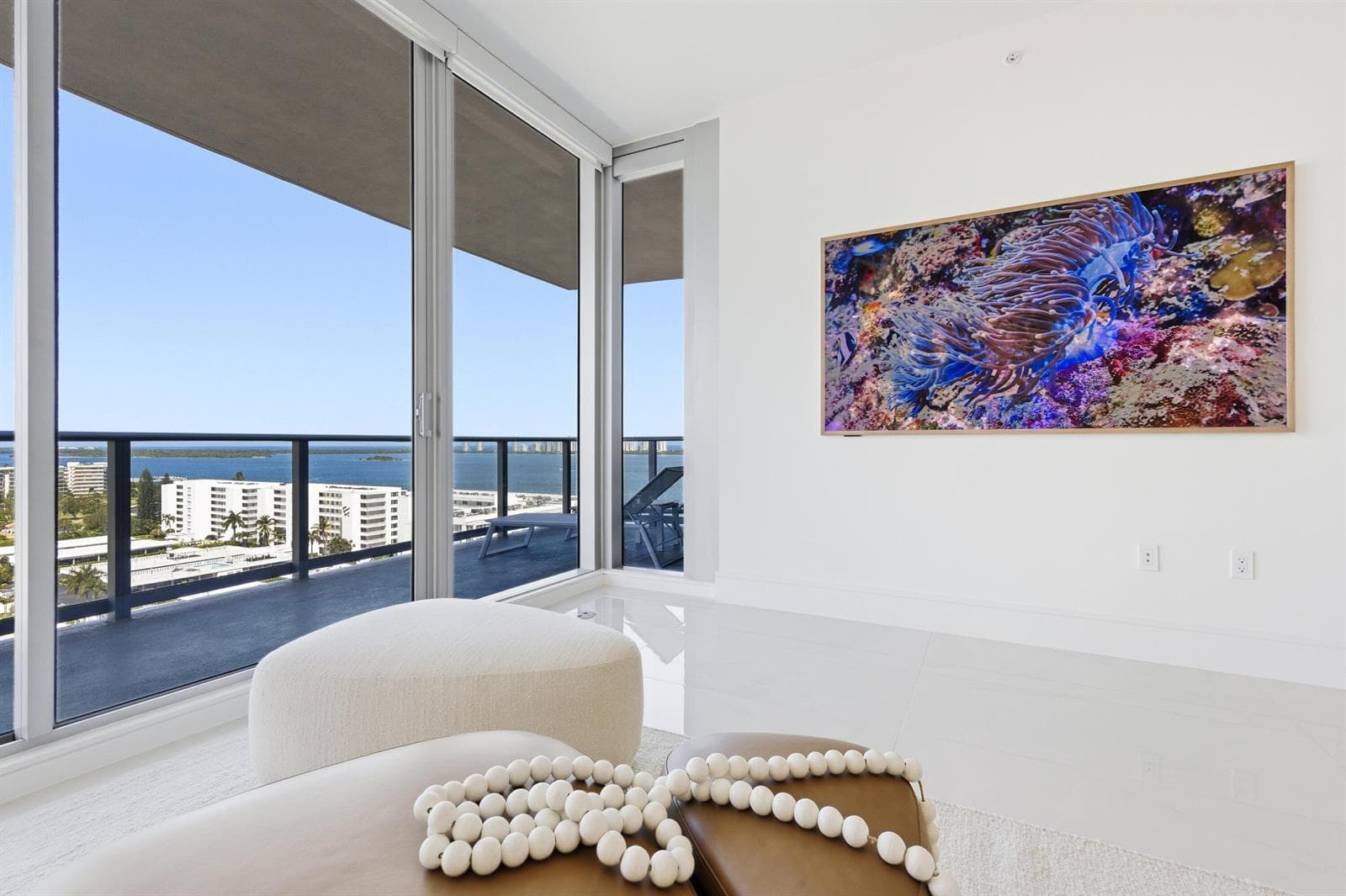 220 Lake Shore Drive 1205 photo 4
