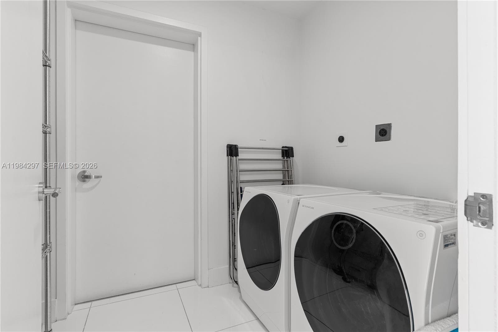 900 Biscayne Blvd 5602 photo 15