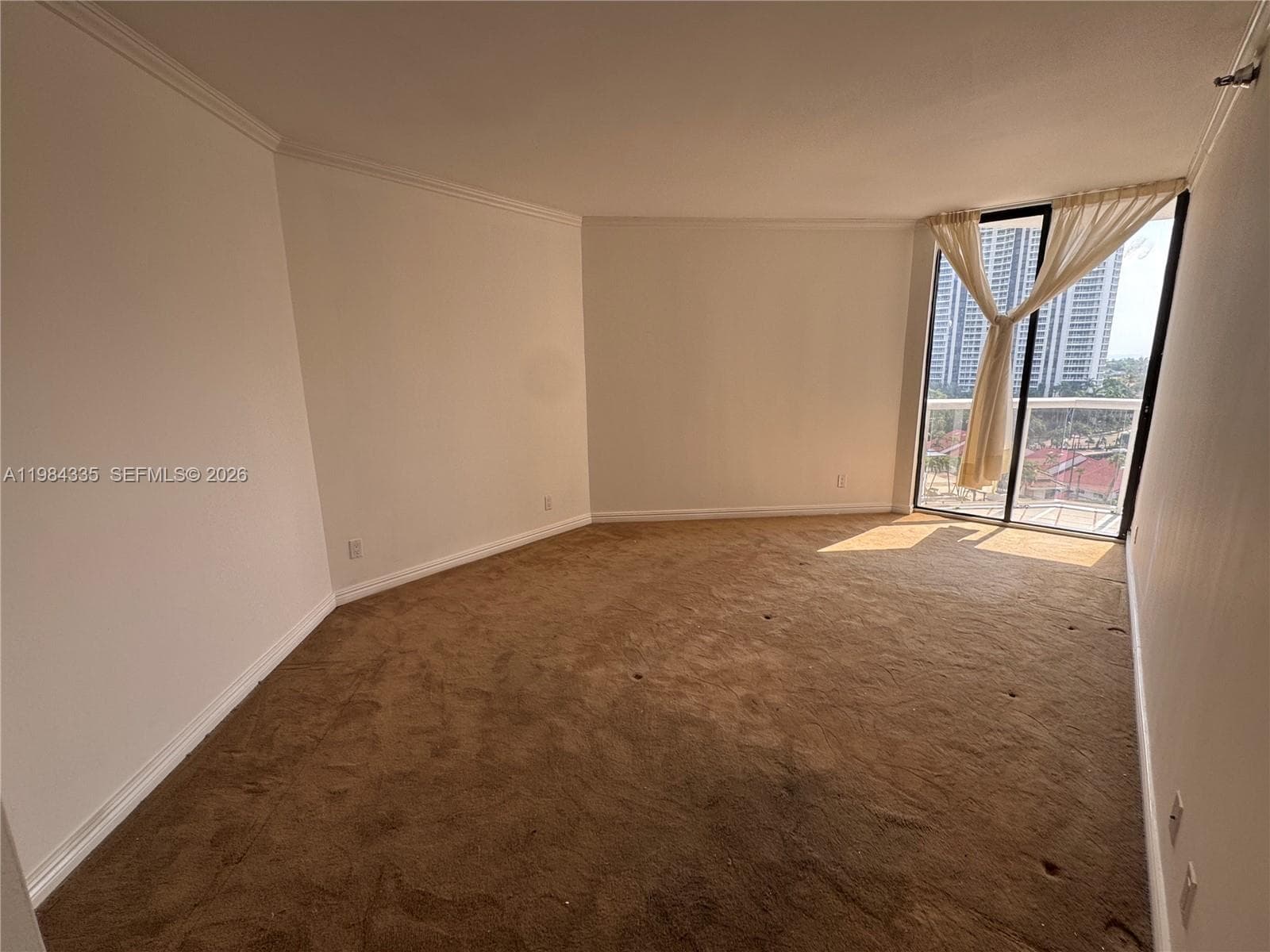 3610 Yacht Club Dr 1002 photo 16