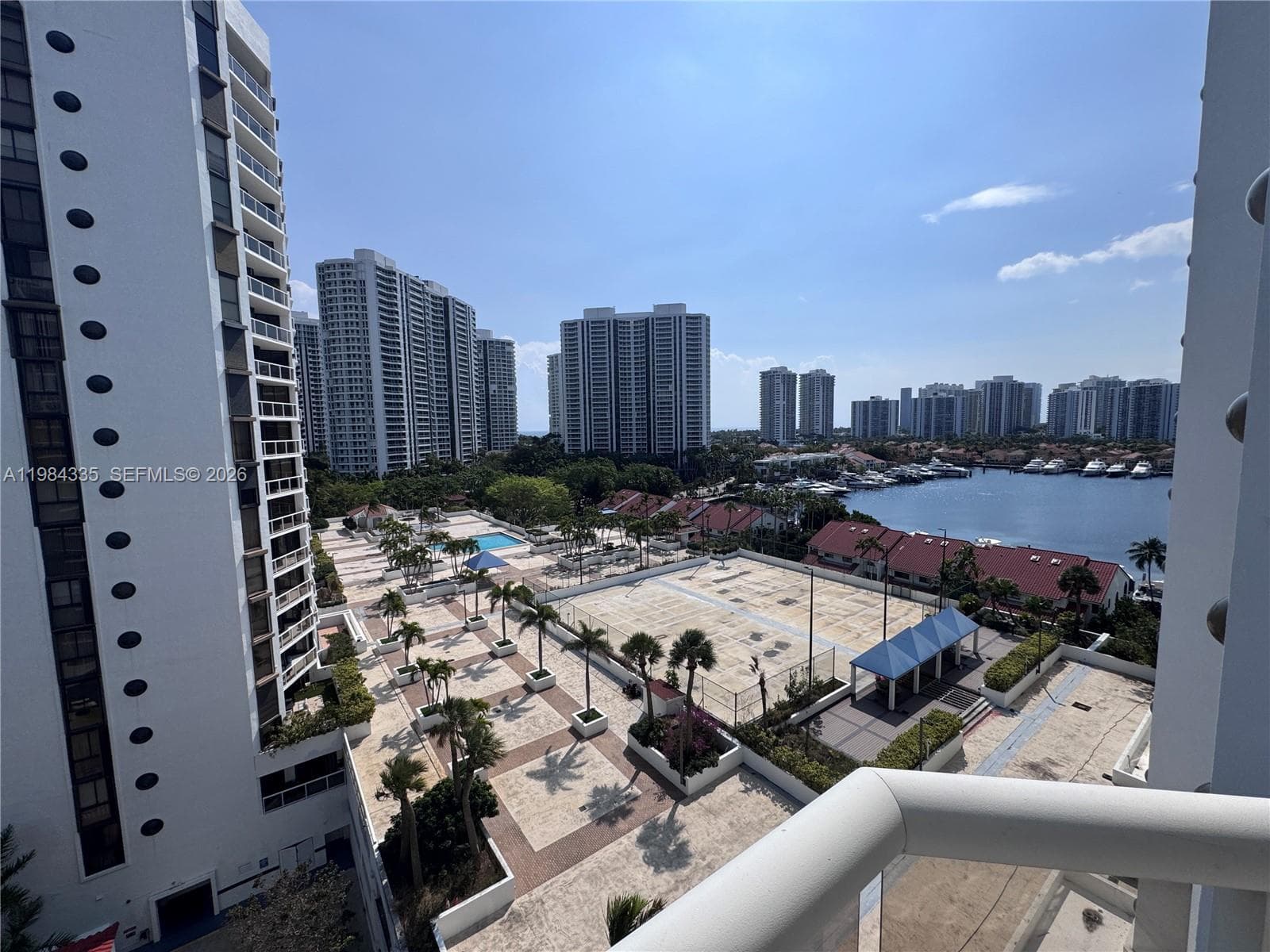 3610 Yacht Club Dr 1002 photo 12