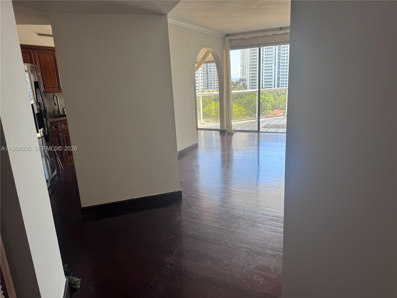 3610 Yacht Club Dr 1002 photo 9