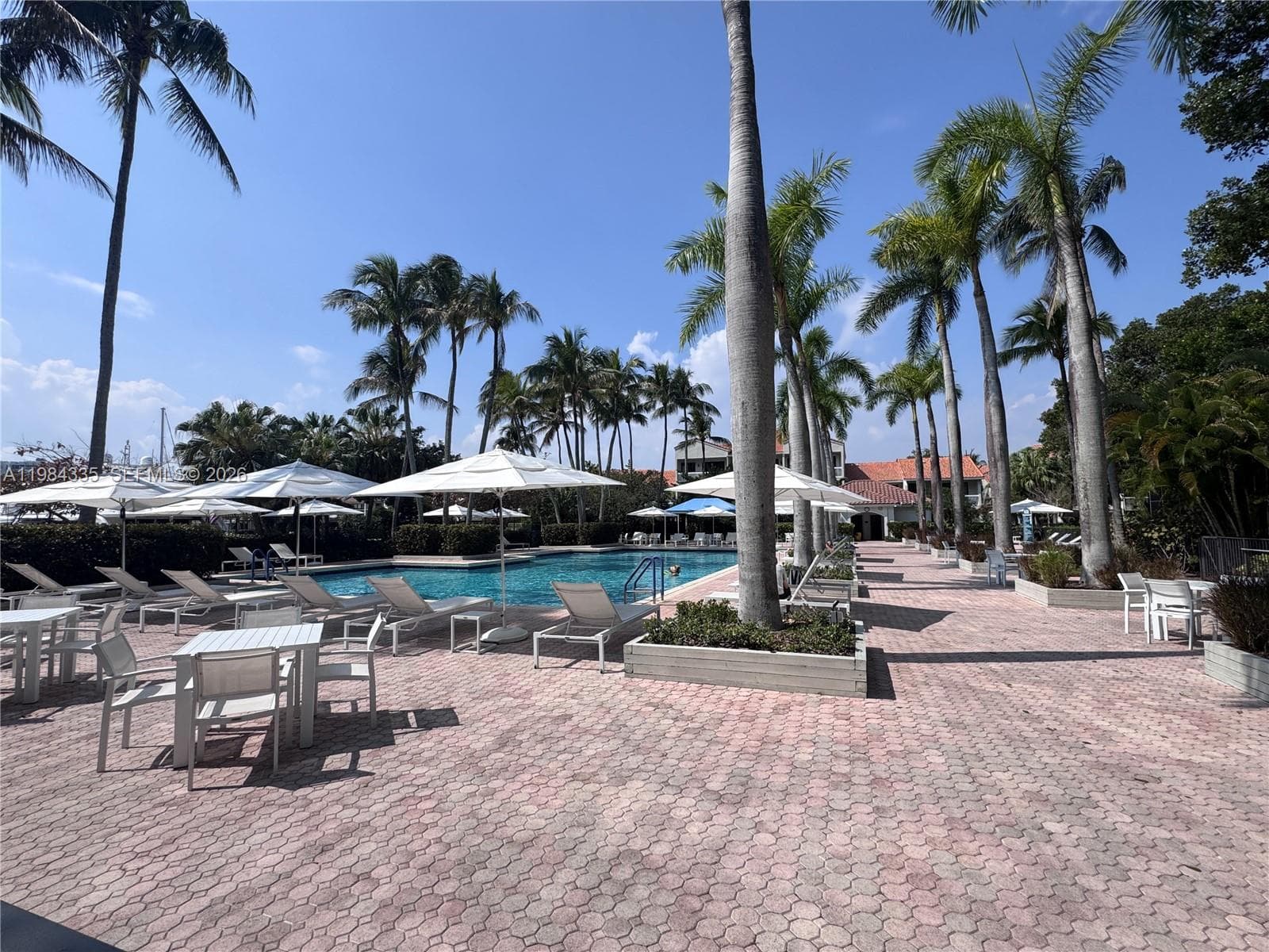 3610 Yacht Club Dr 1002 photo 25