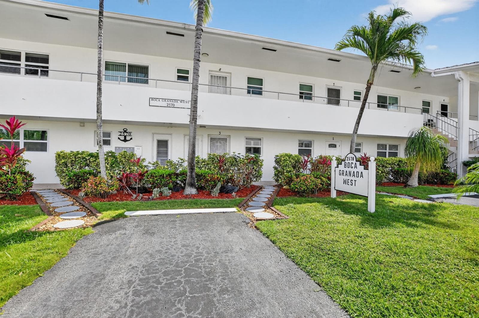 2570 Banyan Road Unit # 3 photo 3