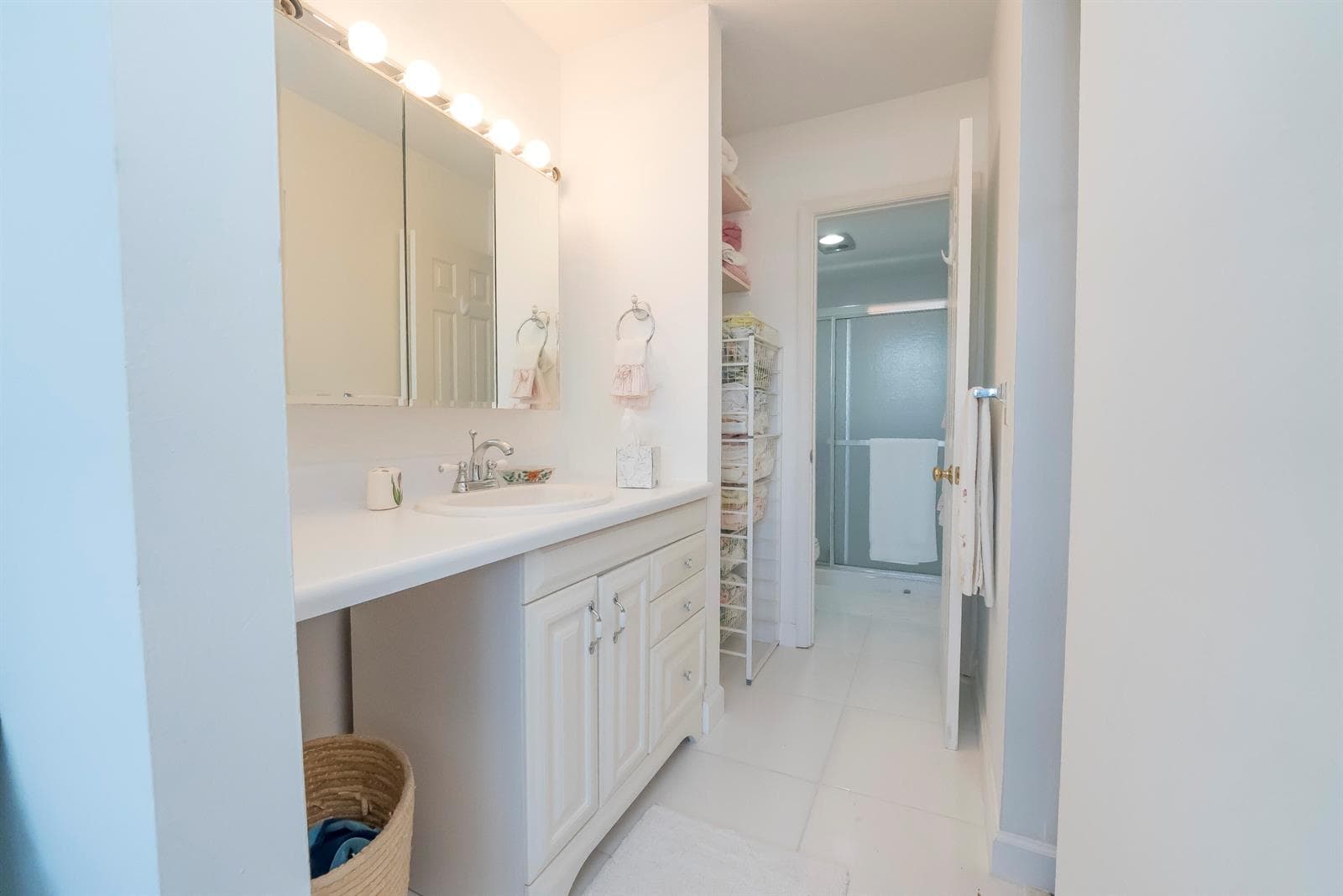 336 Golfview Road 203 photo 13