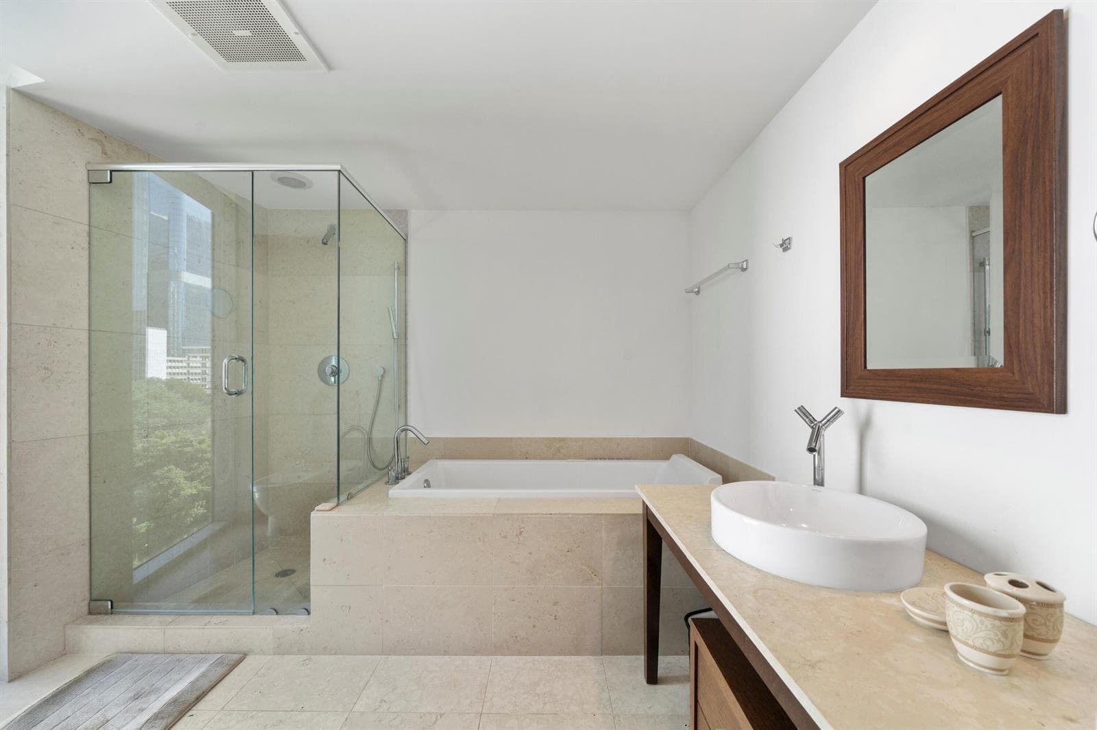 495 Brickell Avenue 811 photo 15