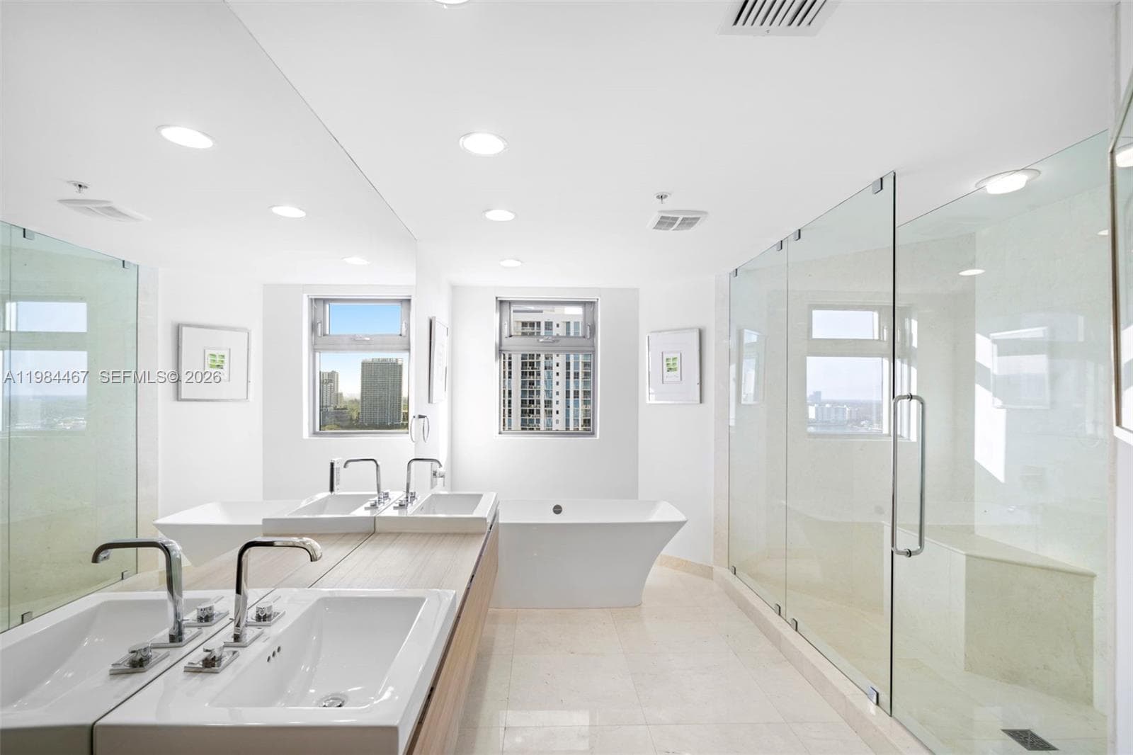 17301 Biscayne Blvd 1803 photo 12