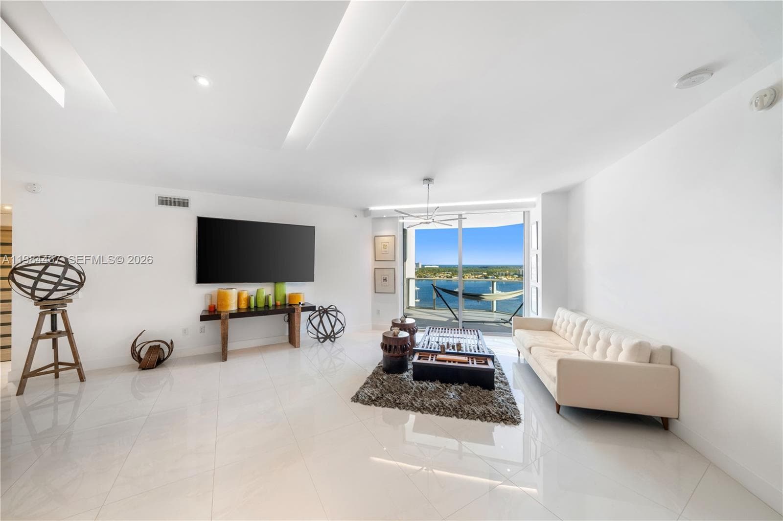 17301 Biscayne Blvd 1803 photo 7