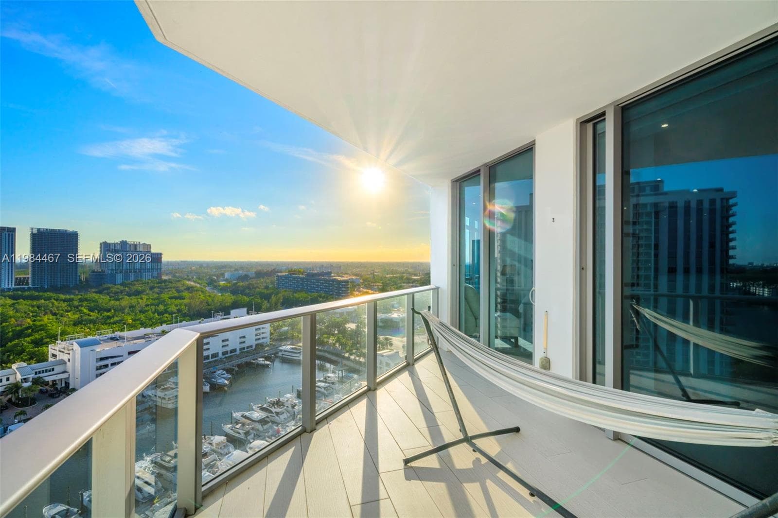 17301 Biscayne Blvd 1803 photo 8