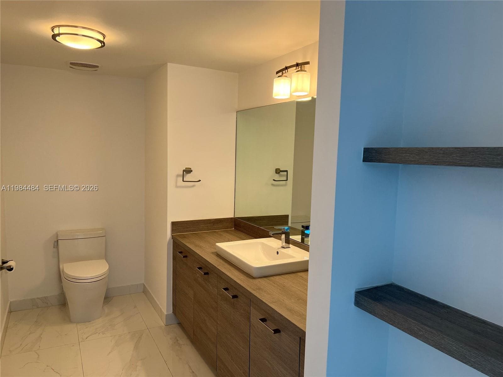 400 Sunny Isles Blvd 1105 photo 7