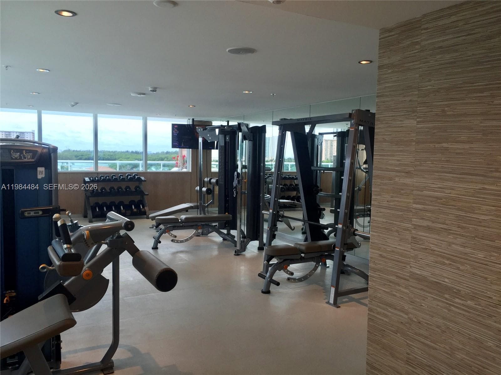 400 Sunny Isles Blvd 1105 photo 21