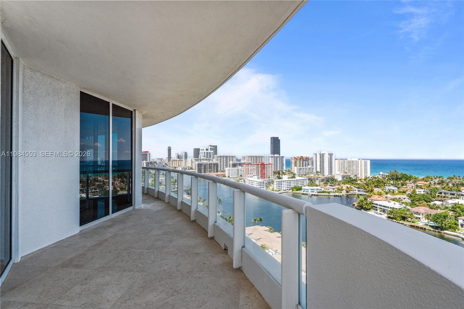21200 Point Pl 1901 photo 19