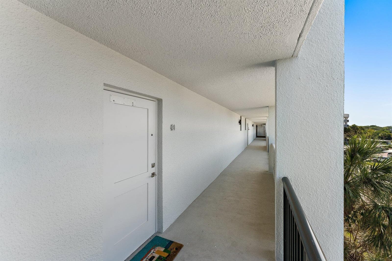 1748 Jupiter Cove Drive 420 photo 4