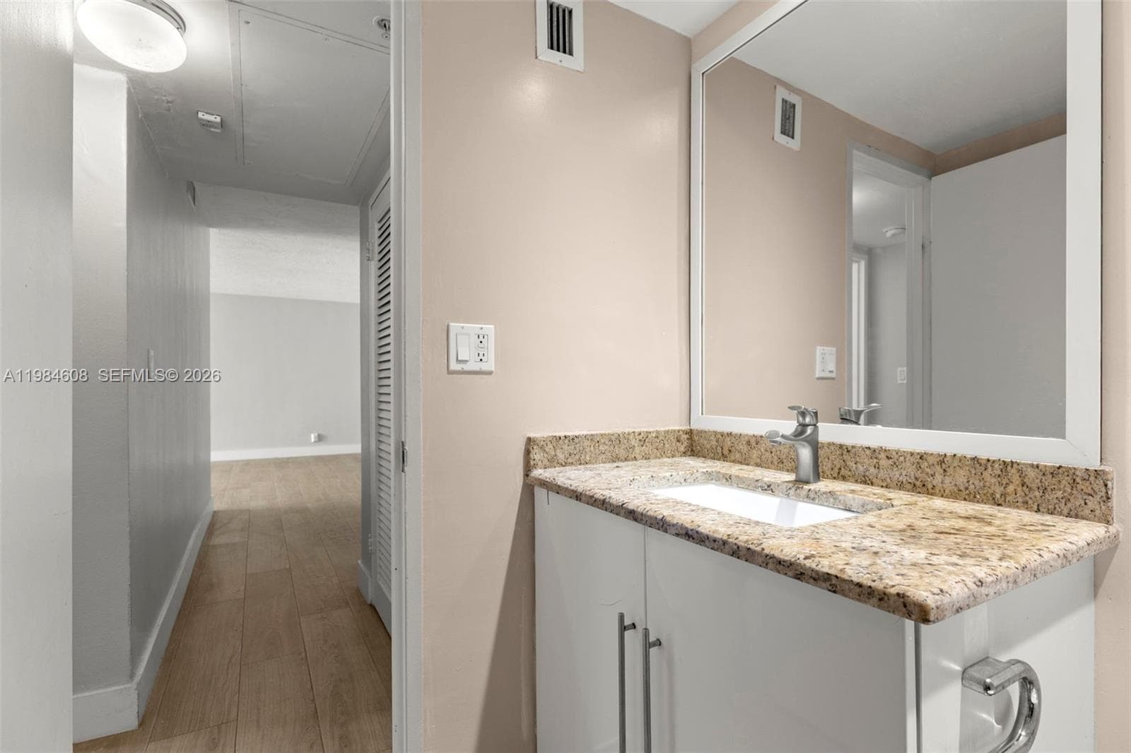 3001 Ocean Dr 1145 photo 23