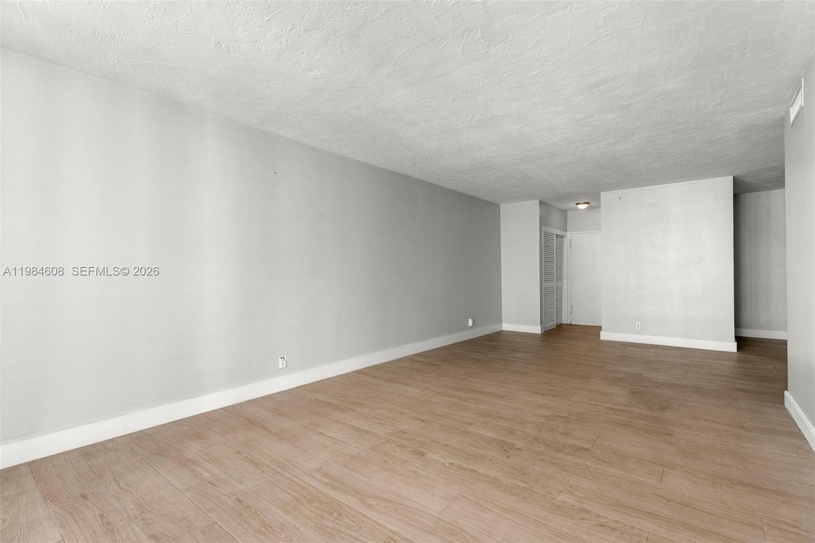 3001 Ocean Dr 1145 photo 5