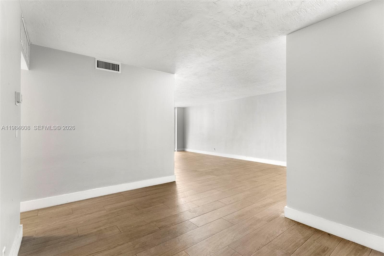 3001 Ocean Dr 1145 photo 14