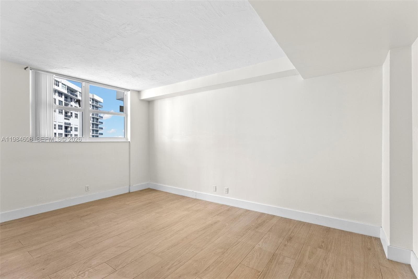 3001 Ocean Dr 1145 photo 19