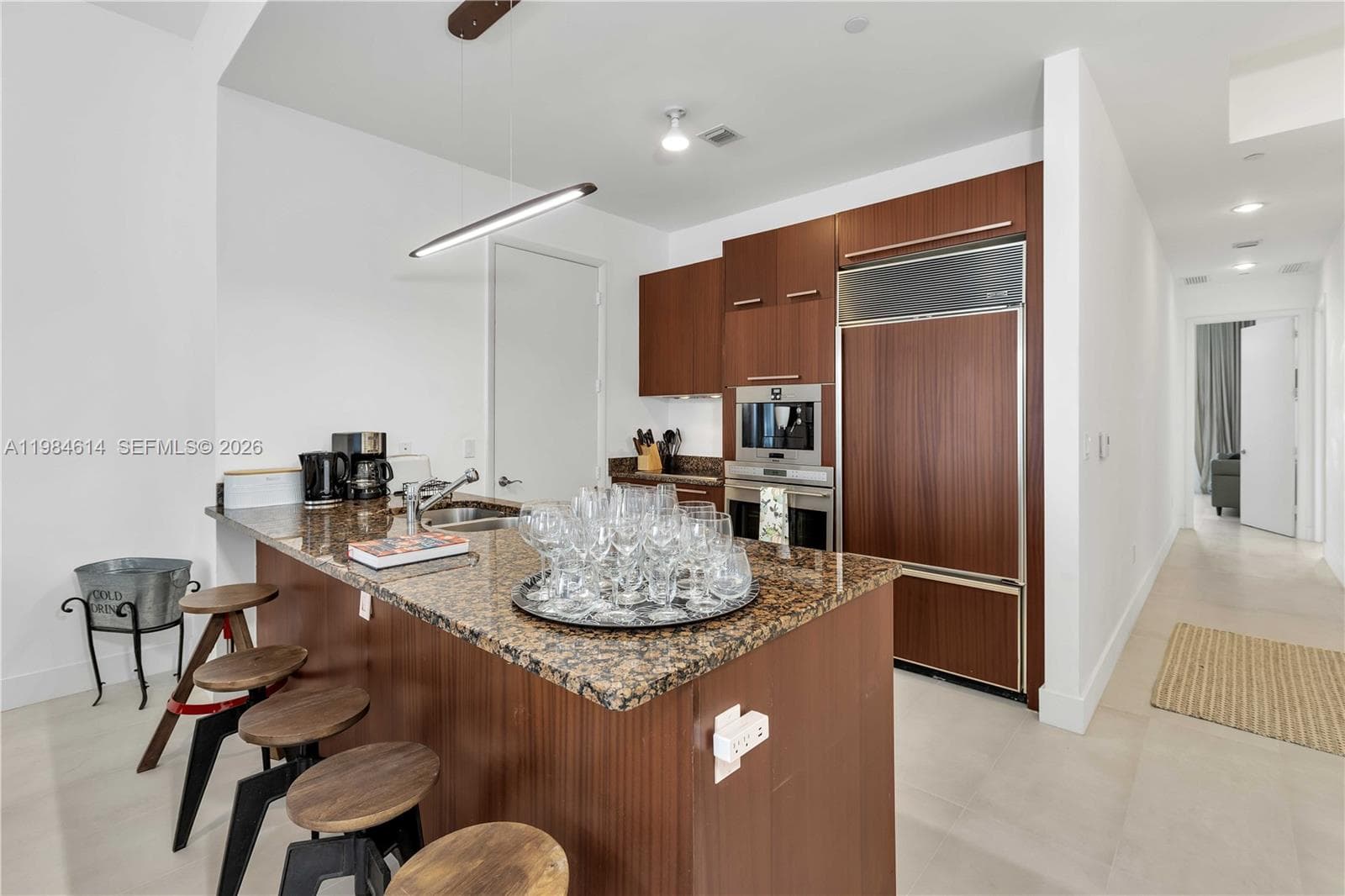 3802 photo 10