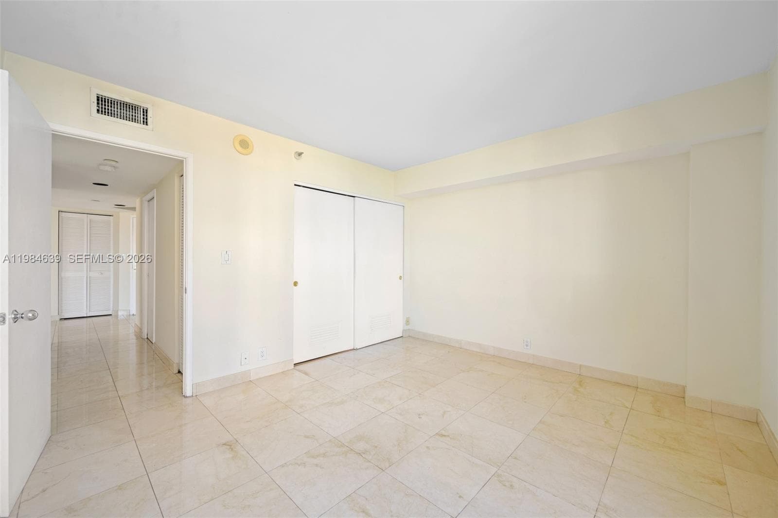 19101 36th Ct 2006 photo 17