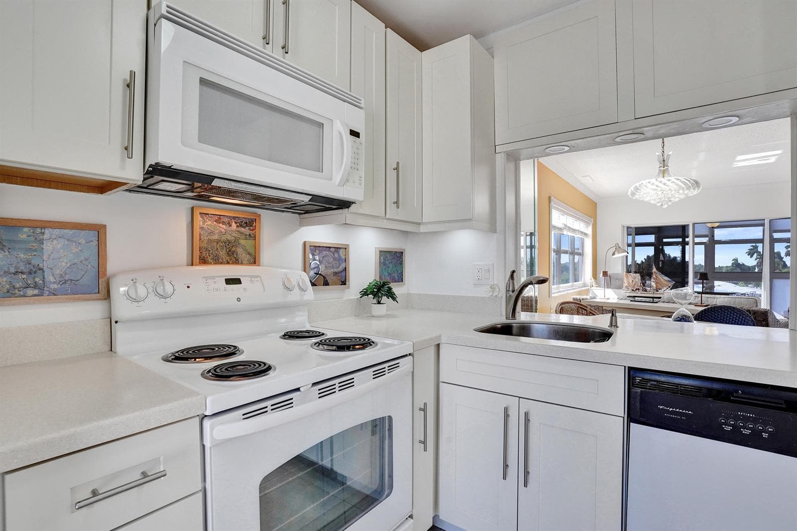1481 S Ocean Boulevard 412 photo 23