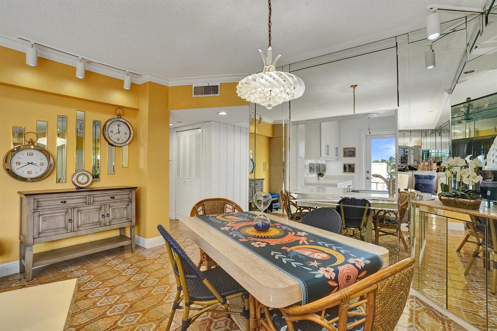 1481 S Ocean Boulevard 412 photo 2