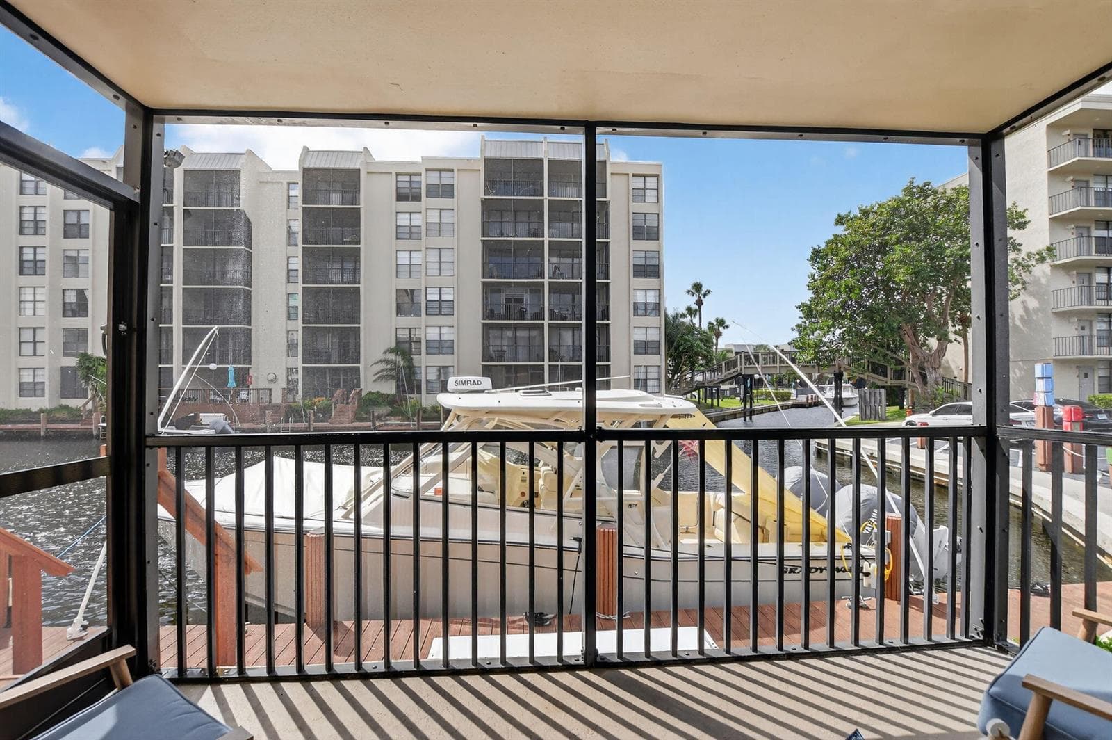 8 Royal Palm Way 107 photo 12