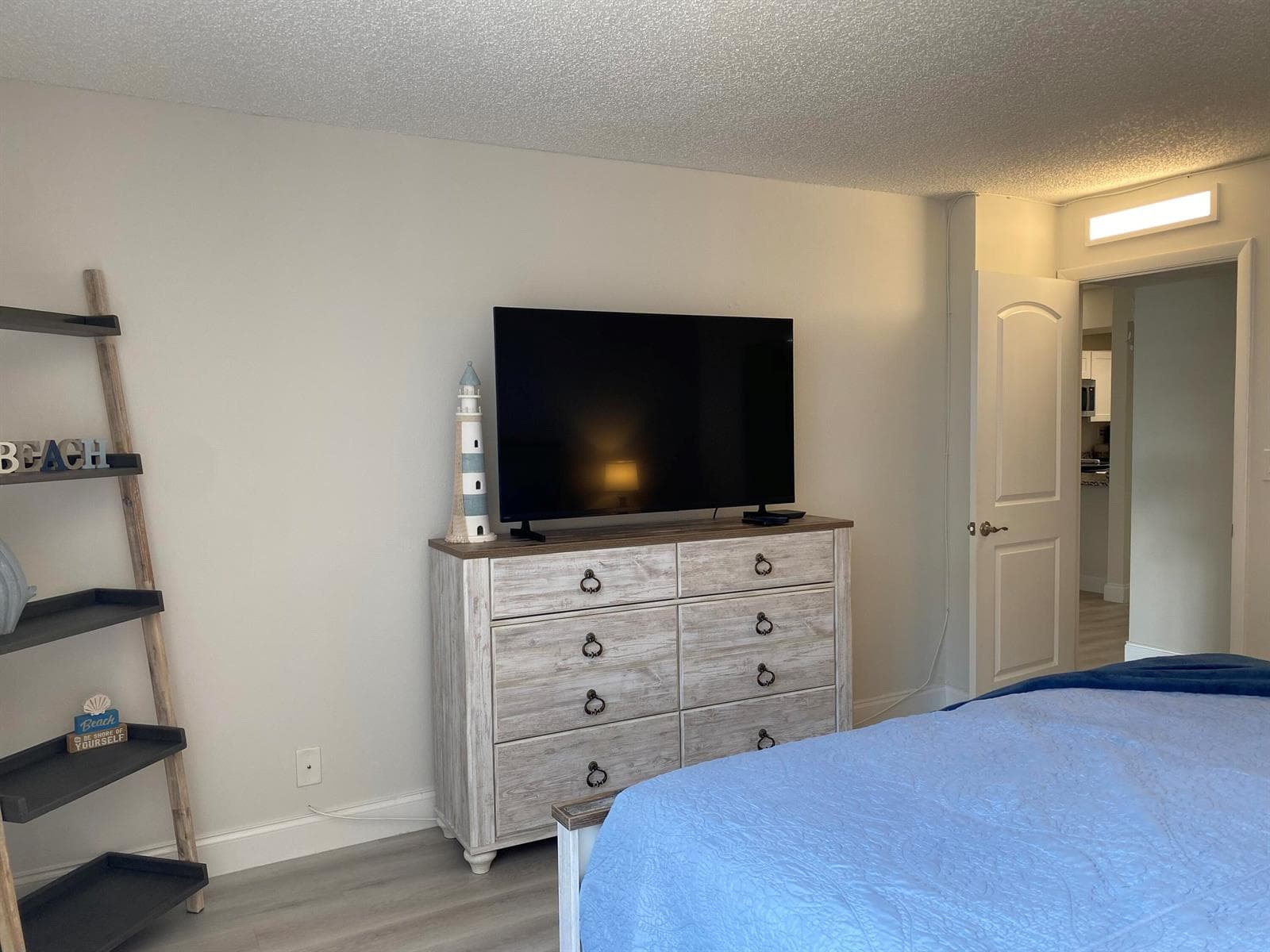 8 Royal Palm Way 107 photo 25