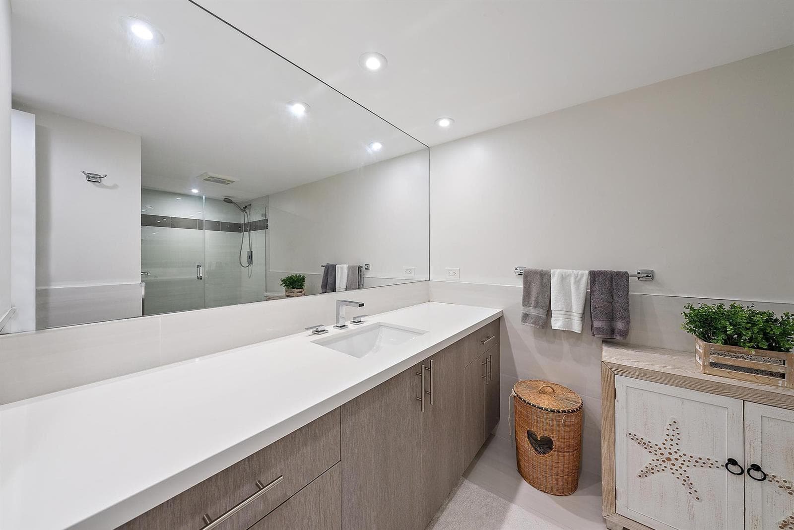 5070 N Ocean Drive 5b photo 22