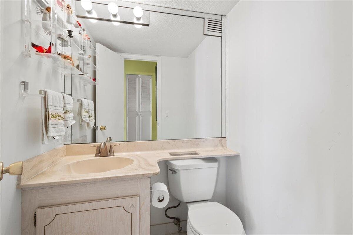 3450 S Ocean Boulevard 8120 photo 25