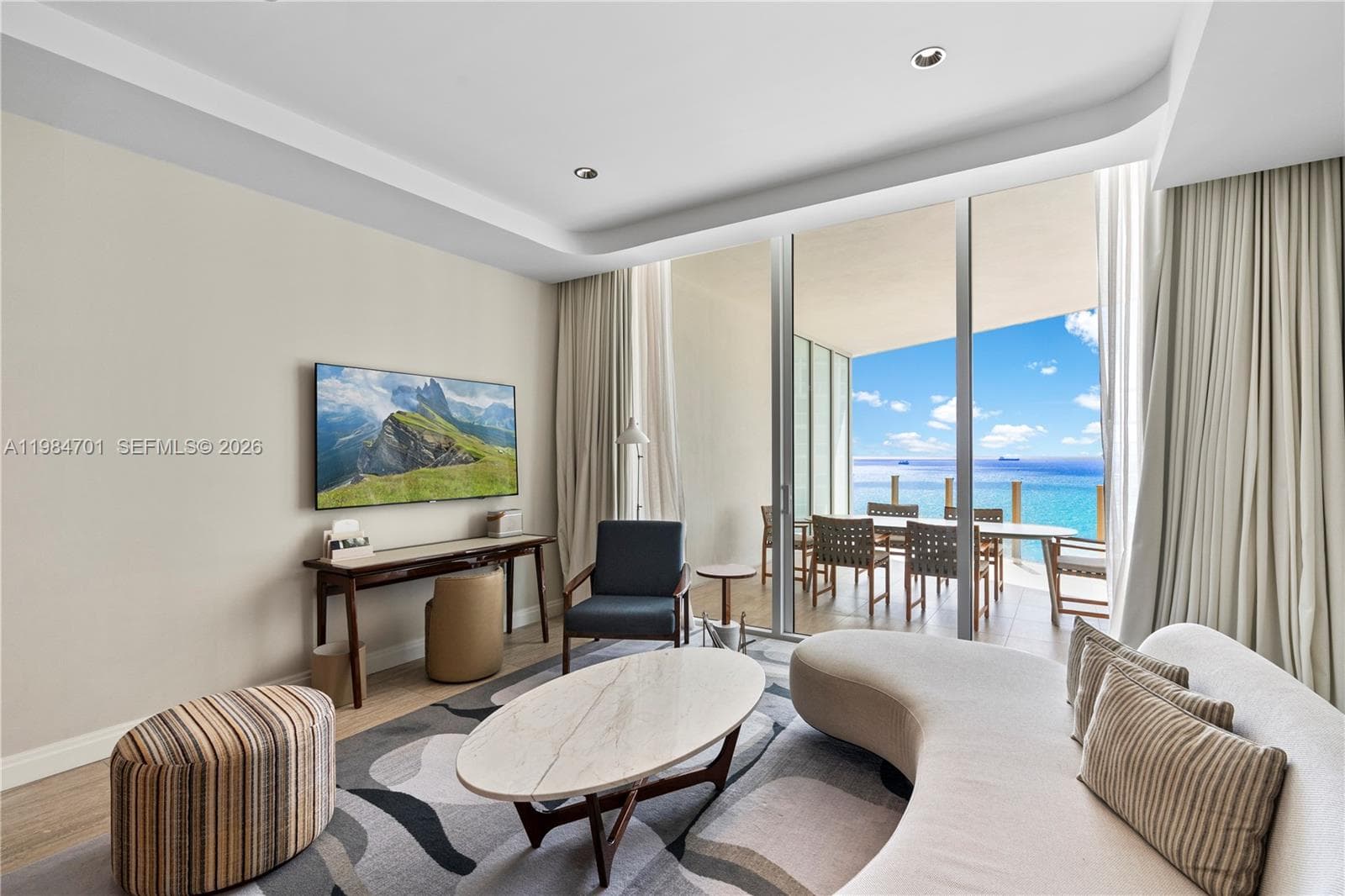 525 N Fort Lauderdale Beach Blvd 1707 photo 2