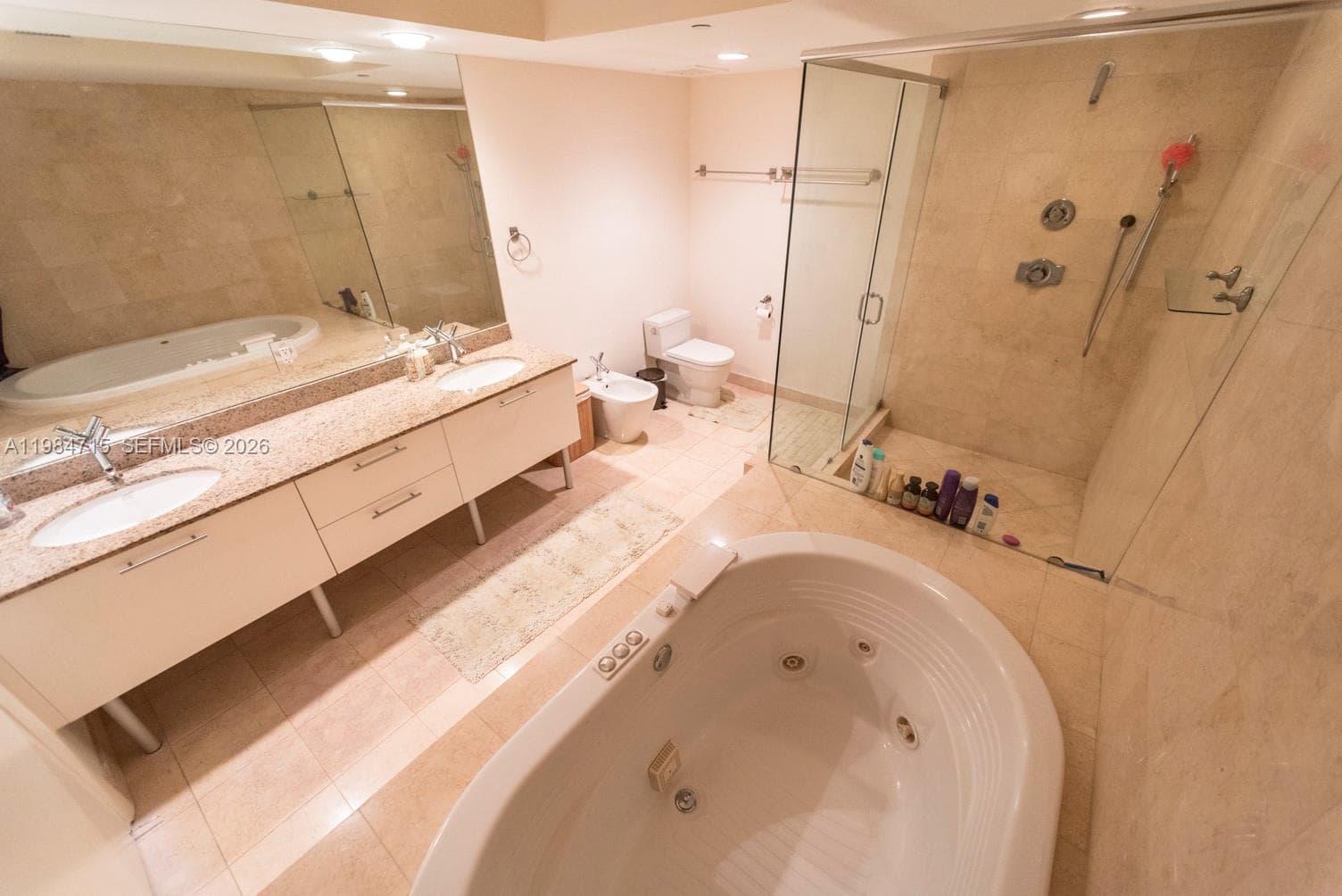 17201 Collins Ave 2104 photo 23