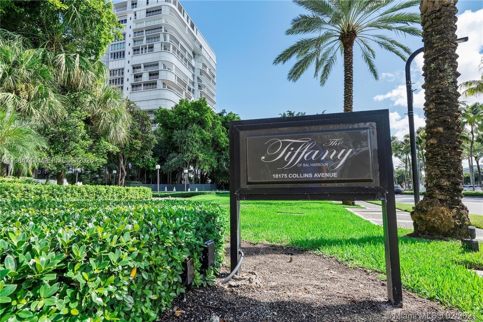 10175 Collins Ave 807 photo 7