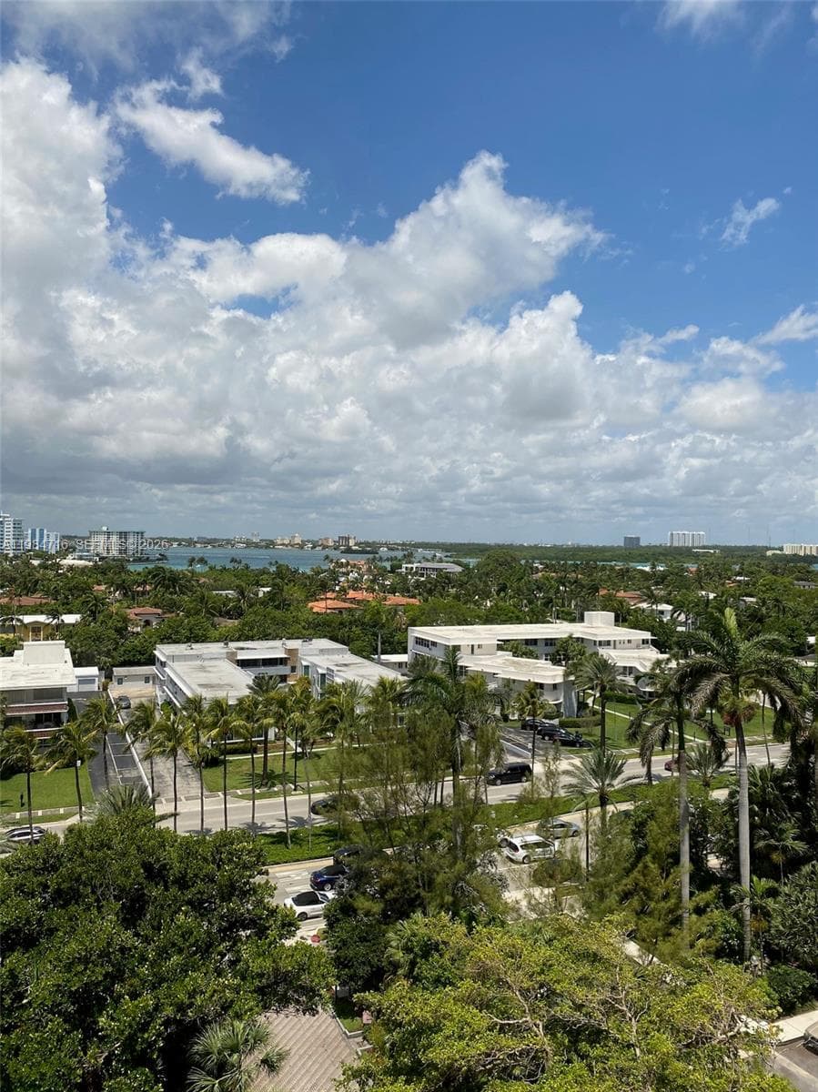 10175 Collins Ave 807 photo 3