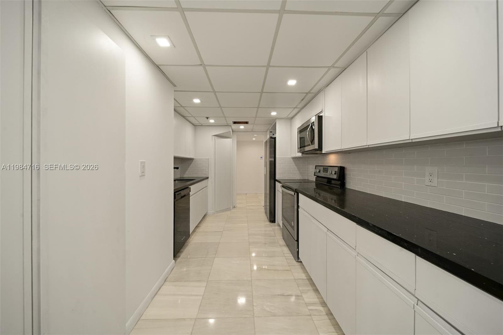 10175 Collins Ave 807 photo 9