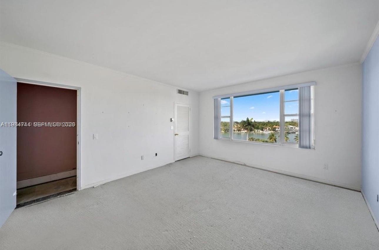 5255 Collins Ave 5J photo 14