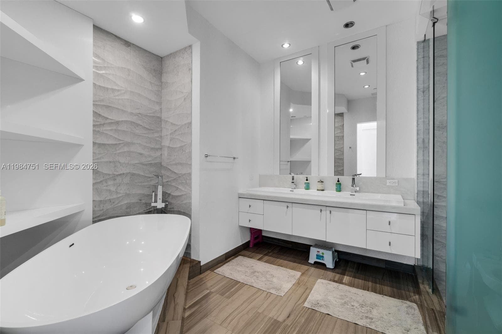 900 Brickell Key Blvd 2904 photo 20