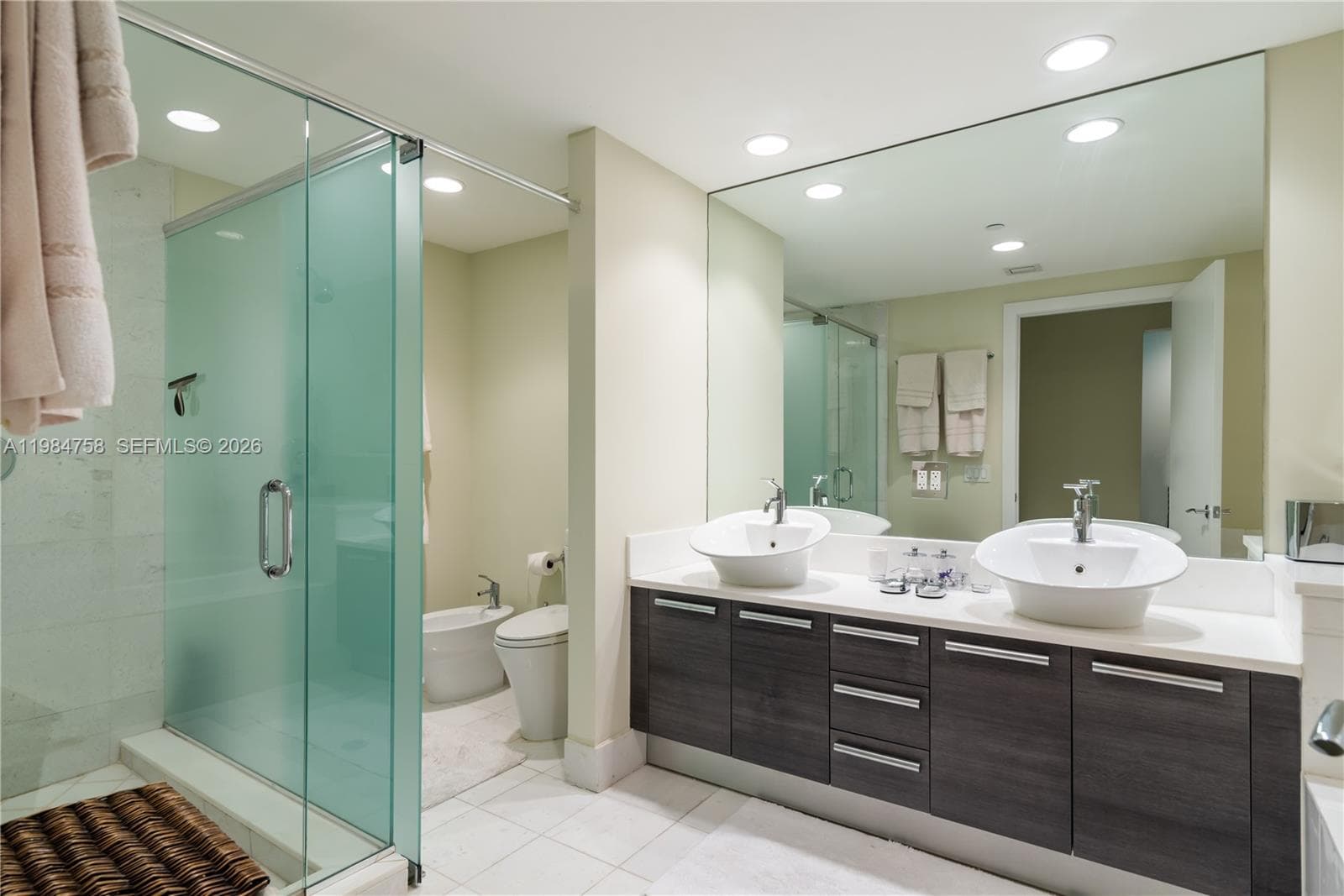 2950 188th ST 504 photo 22