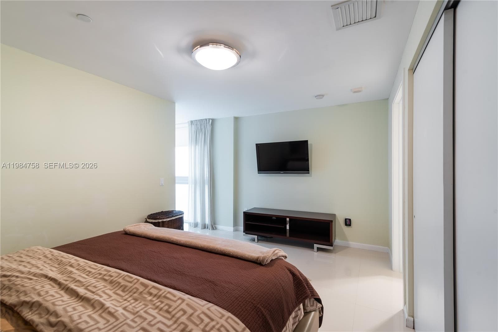 2950 188th ST 504 photo 15