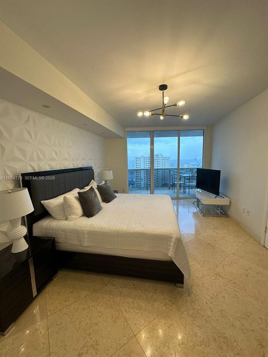 1800 S Ocean Dr 1606 photo 23